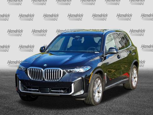 Used 2026 BMW X5 sDrive40i image 5