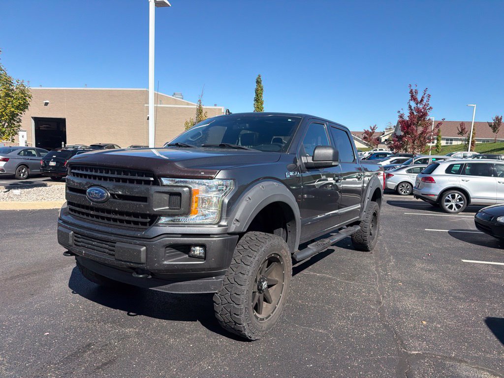 Used 2020 Ford F150 XLT w/ Equipment Group 302A Luxury AWD/4WD image 18