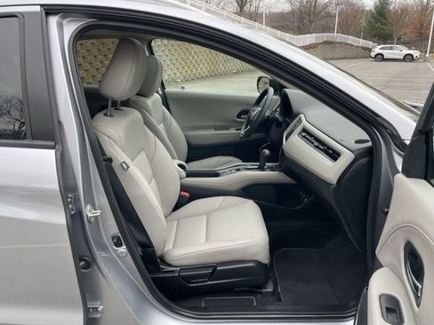 Used 2017 Honda HR-V EX-L image 28