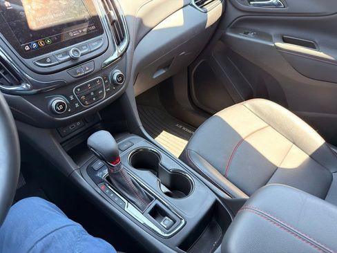 Used 2023 Chevrolet Equinox RS w/ RS Leather Package AWD/4WD image 25