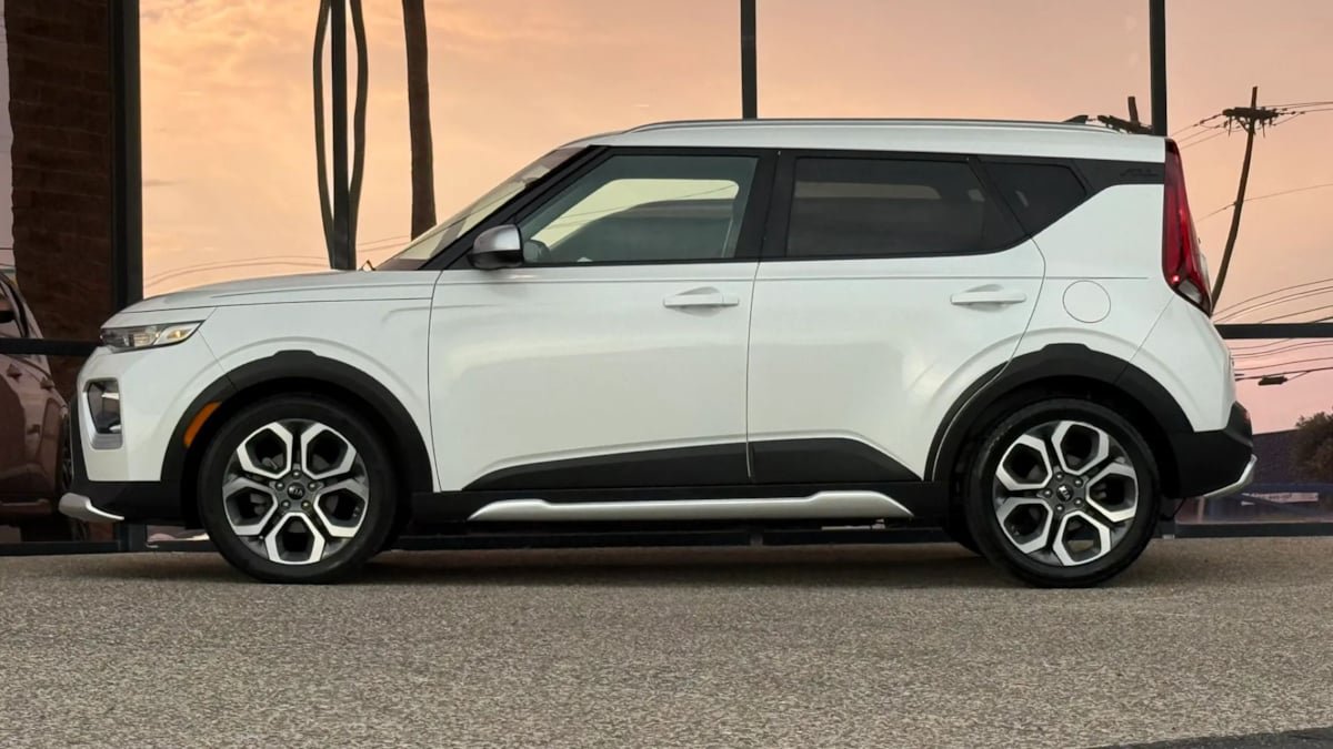Used 2020 Kia Soul X-Line FWD image 5