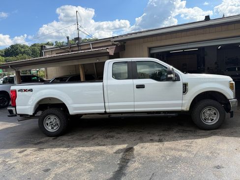 Used 2019 Ford F250 XL w/ XL Value Package AWD/4WD image 2