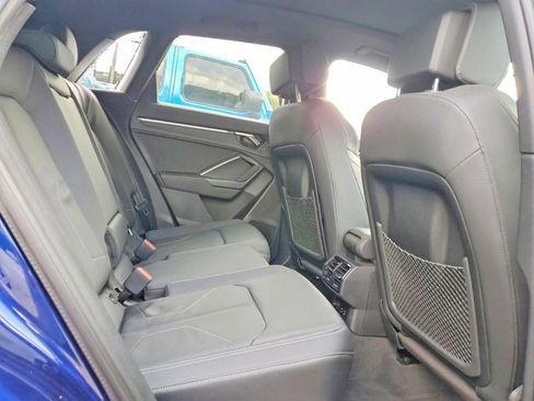 Used 2025 Audi Q3 2.0T Premium w/ Convenience Package image 9