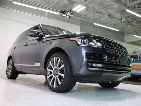 Used 2014 Land Rover Range Rover image 14