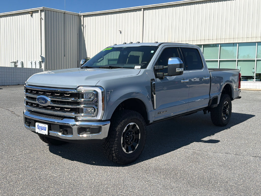 Used 2026 Ford F350 King Ranch w/ Tremor Off-Road Package AWD/4WD image 3