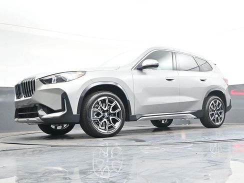 Used 2026 BMW X1 xDrive28i w/ Technology Package AWD/4WD image 32