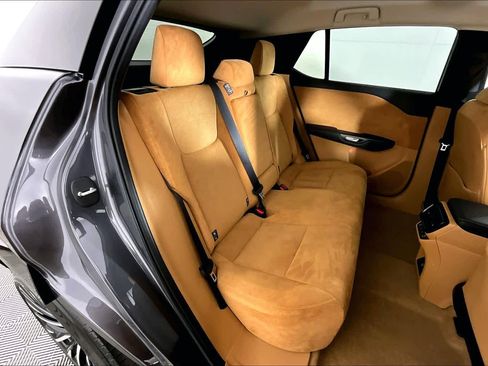 Used 2023 Lexus RZ 450e Premium image 19