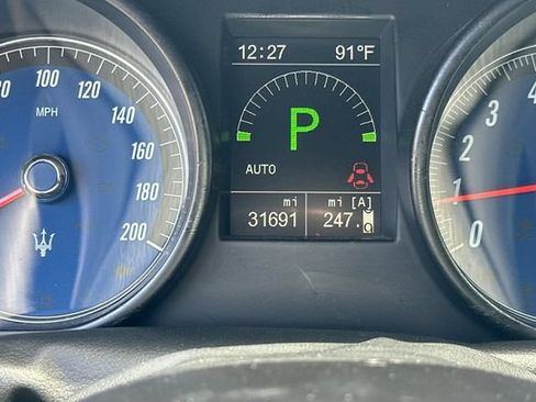 Used 2014 Maserati GranTurismo MC RWD image 23