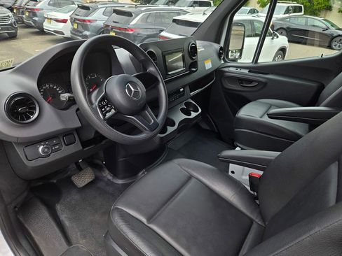 Used 2019 Mercedes-Benz Sprinter 144 Cargo image 14