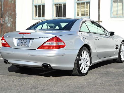Used 2007 Mercedes-Benz SL 550 image 11