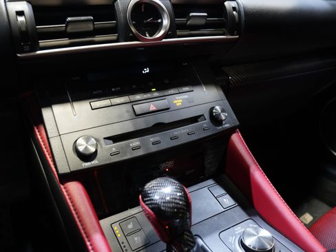 Used 2015 Lexus RC F image 42