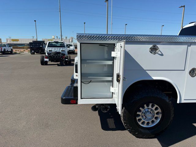 New 2026 Ford F350 XLT w/ FX4 Off-Road Package AWD/4WD image 9