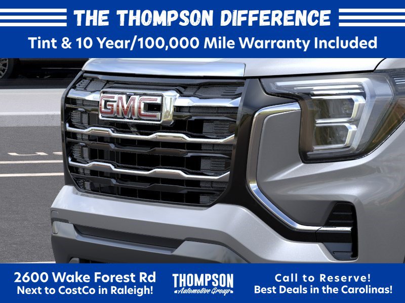 New 2027 GMC Terrain Elevation w/ LPO, Floor Liner Package FWD image 13