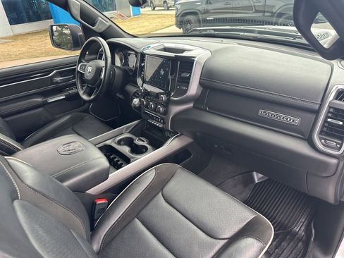 Used 2022 RAM 1500 Laramie image 28