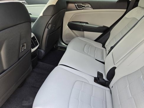 New 2026 Kia Sportage SX FWD image 22