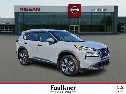 Certified 2023 Nissan Rogue SL w/ SL Premium Package AWD/4WD image 1