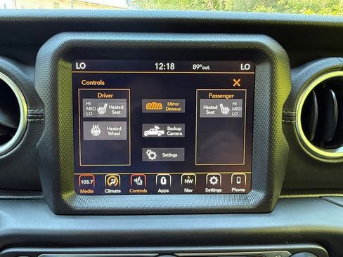 Used 2021 Jeep Gladiator Overland AWD/4WD image 21