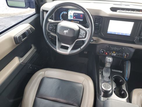 Certified 2023 Ford Bronco Wildtrak image 11