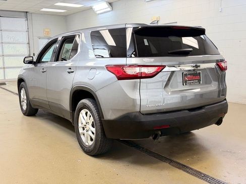 Used 2019 Chevrolet Traverse LS FWD image 7