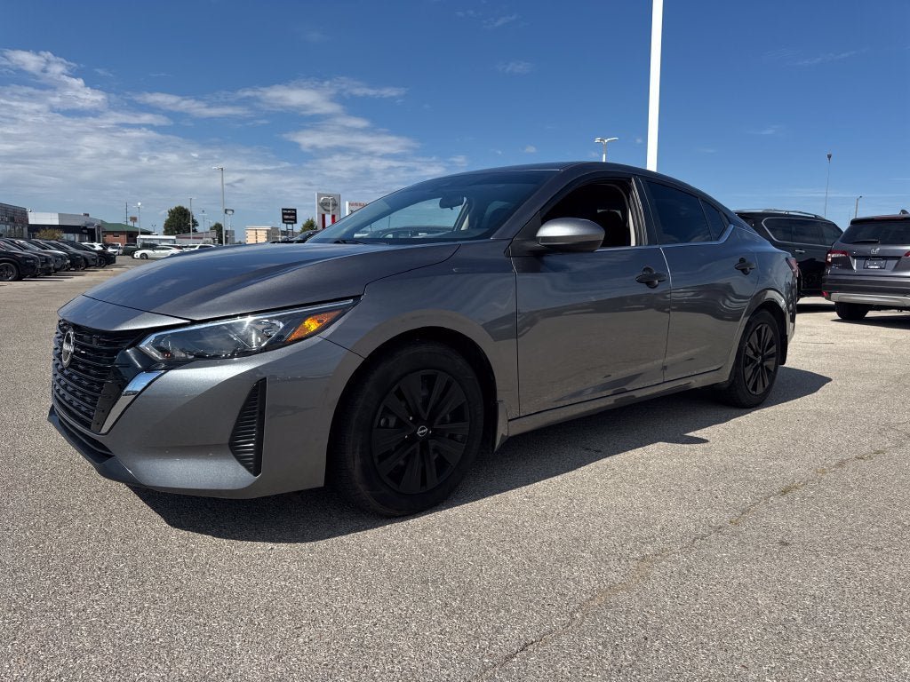 Used 2024 Nissan Sentra S FWD image 21