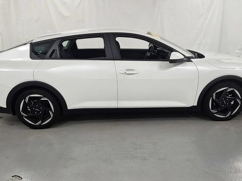 Used 2025 Kia K4 EX FWD image 2