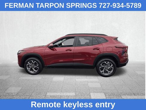 Certified 2025 Chevrolet Trax LT image 7