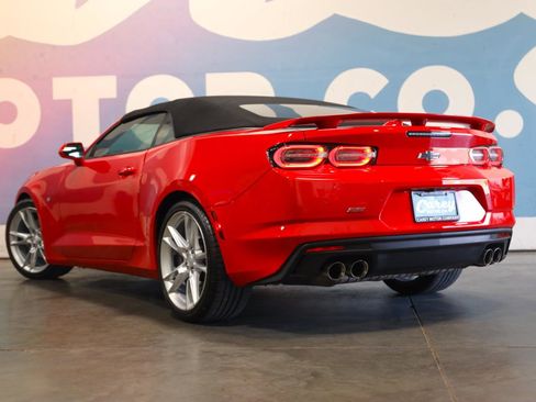 Used 2019 Chevrolet Camaro SS RWD image 2