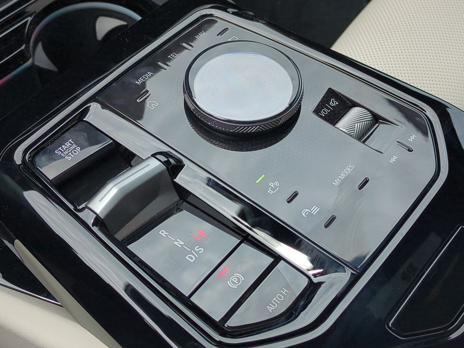 New 2027 BMW 530i w/ Premium Package RWD image 26