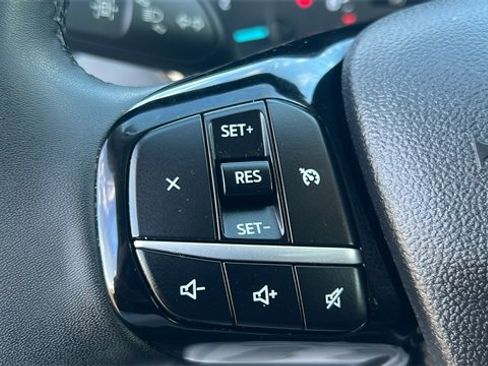 Certified 2022 Ford Escape SE w/ Cold Weather Package image 17