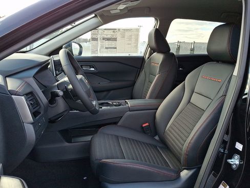 New 2026 Nissan Rogue Rock Creek w/ Rock Creek Premium Package image 7