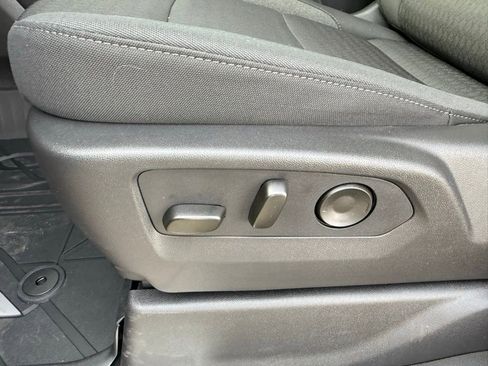 New 2026 Chevrolet Silverado 1500 RST w/ Dark Appearance Package image 11