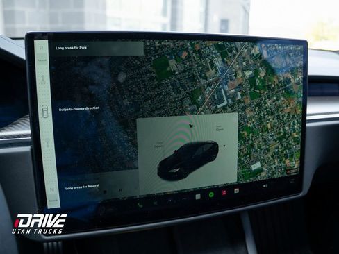 Used 2021 Tesla Model S Plaid image 35