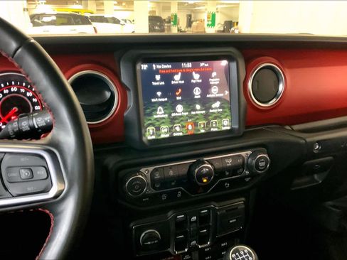 Used 2022 Jeep Wrangler Unlimited Rubicon w/ Steel Bumper Group image 6