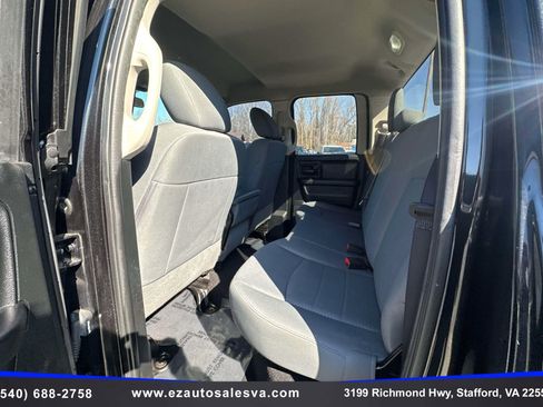 Used 2017 RAM 1500 Express image 19