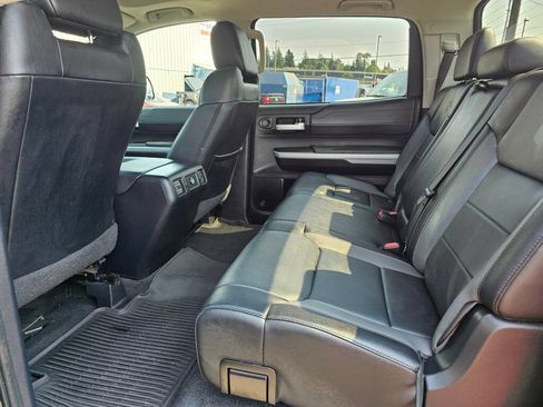 Used 2019 Toyota Tundra Limited w/ Limited Premium Package AWD/4WD image 17