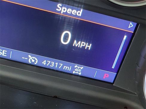 Used 2021 Chevrolet Silverado 1500 RST w/ All Star Edition Plus image 9