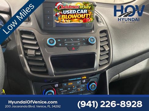 Used 2023 Ford Transit Connect XL FWD image 12