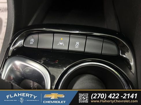 Used 2025 Buick Encore GX Preferred image 30