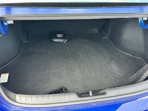 Used 2023 Hyundai Elantra SEL w/ Convenience Package FWD image 18