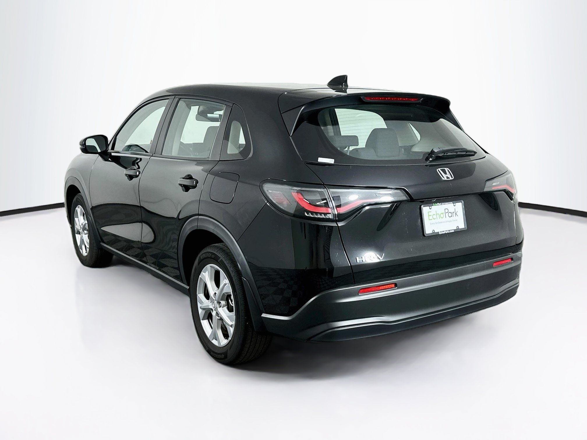 Used 2025 Honda HR-V LX image 5