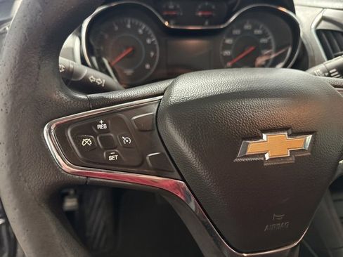 Used 2016 Chevrolet Cruze LT image 13