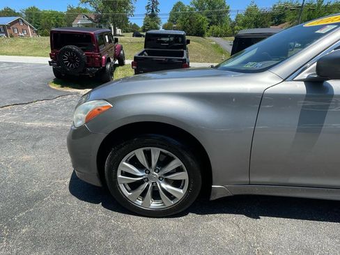 Used 2013 INFINITI M37 x w/ Premium Pkg AWD/4WD image 2
