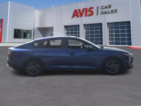 Used 2025 Kia K4 FWD image 5