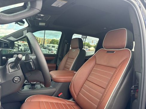 New 2026 GMC Sierra 1500 Denali Ultimate AWD/4WD image 15