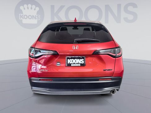 Used 2025 Honda HR-V Sport image 5