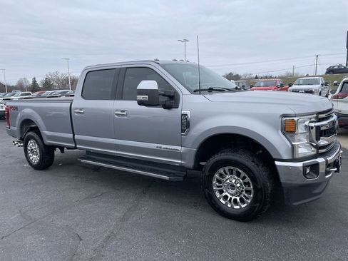 Used 2022 Ford F250 XLT w/ XLT Premium Package image 2