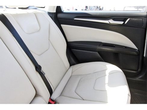 Used 2017 Ford Fusion Energi Titanium image 10