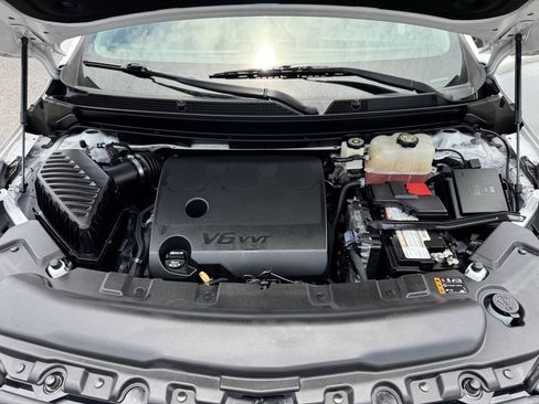 Used 2019 Buick Enclave Essence FWD image 24