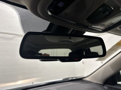 Used 2016 Jeep Cherokee 75th Anniversary image 27