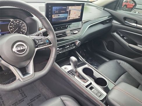 Certified 2024 Nissan Altima 2.0 SR image 14